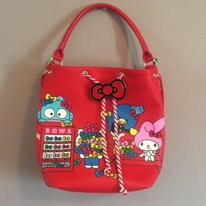 Loungefly Hello Kitty Bucket Bag